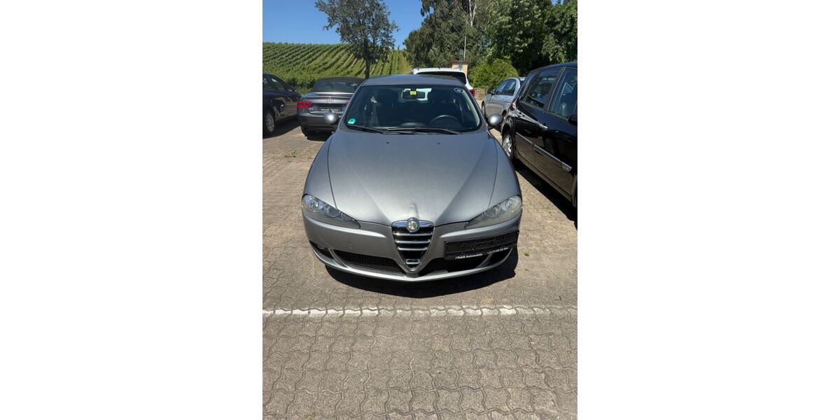 Alfa Romeo 147 166.000 km 2.450 &euro; Herxheim 76863