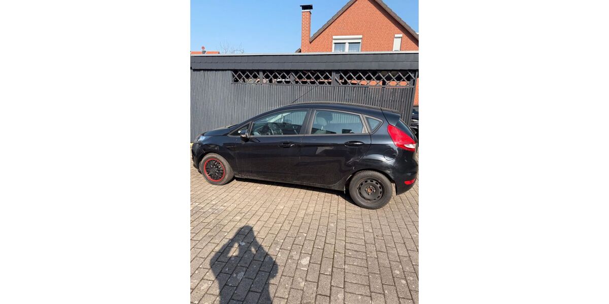 Ford Fiesta 166.550 km 2.990 &euro; Stadthagen 31655