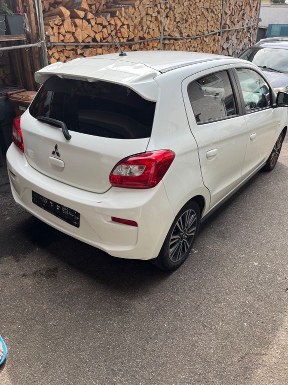 Mitsubishi Space Star 41.700 km 8.200 € Rheinmünster 77836