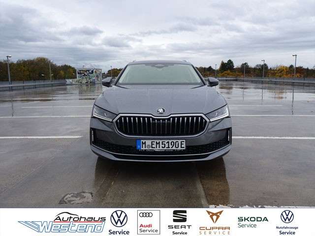 Skoda Superb 10.000 km 45.900 &euro; München 80686
