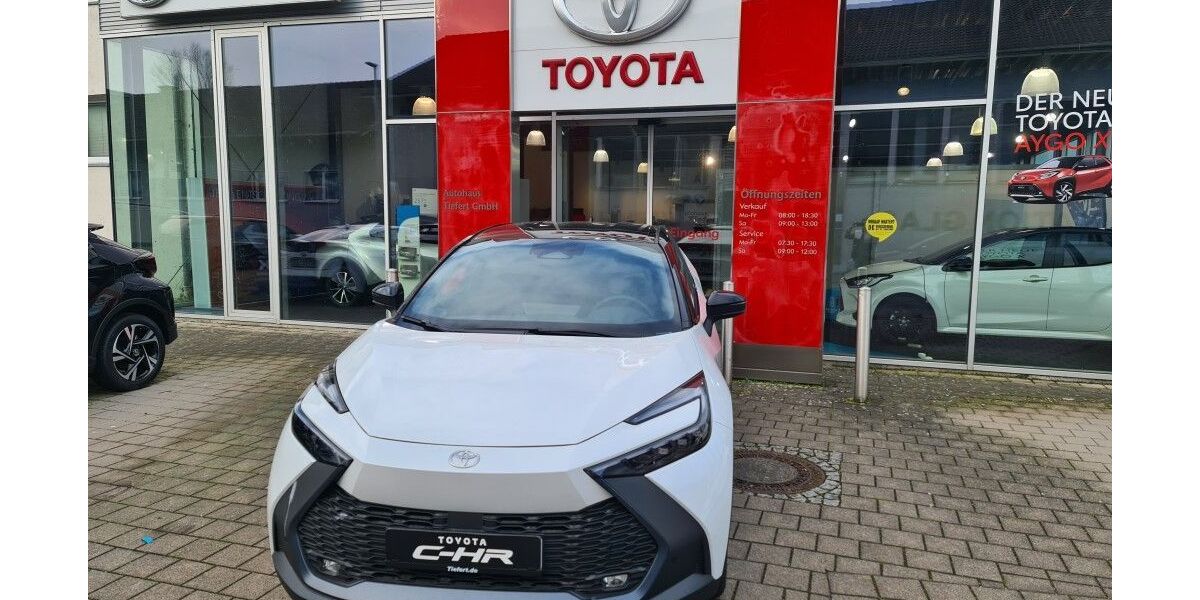 Toyota C-HR 10.450 km 28.990 &euro; Lauchringen 79787
