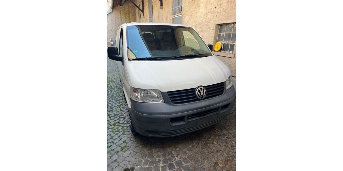 VW T5 Transporter 269.250 km 2.699 &euro; Steinbach 61449