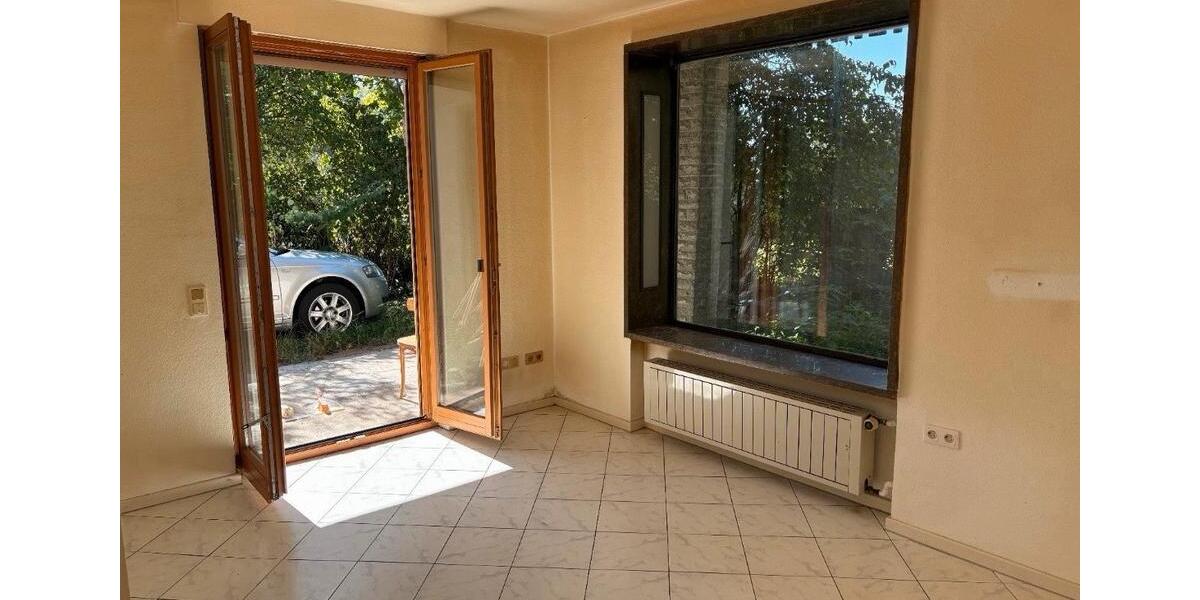 Mehrfamilienhaus, Wohnhaus Würzburg Dürrbachau - 13 Zimmer, 340 m&sup2;, 630.000&euro; | Angebot:26399413