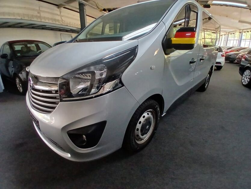 Opel Vivaro 103.980 km 21.900 € Rüsselsheim 65428