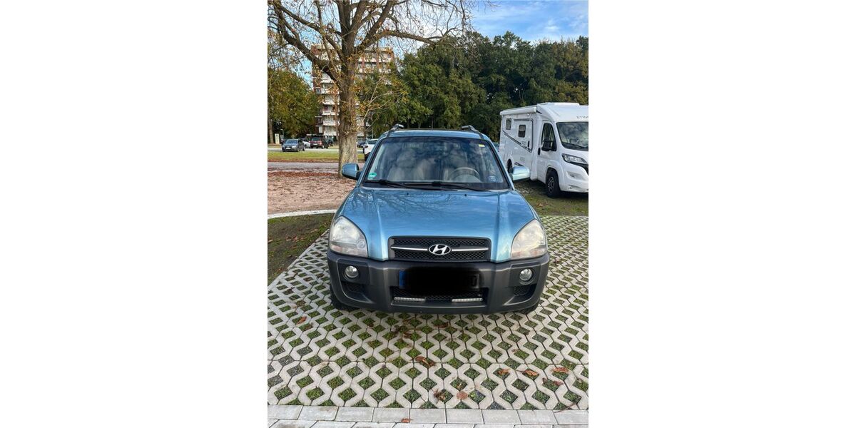 Hyundai TUCSON 151.424 km 6.250 &euro; Weener 26826