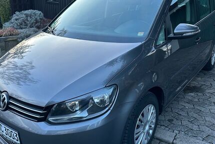 VW Touran 145.811 km 4.800 &euro; Fulda 36043