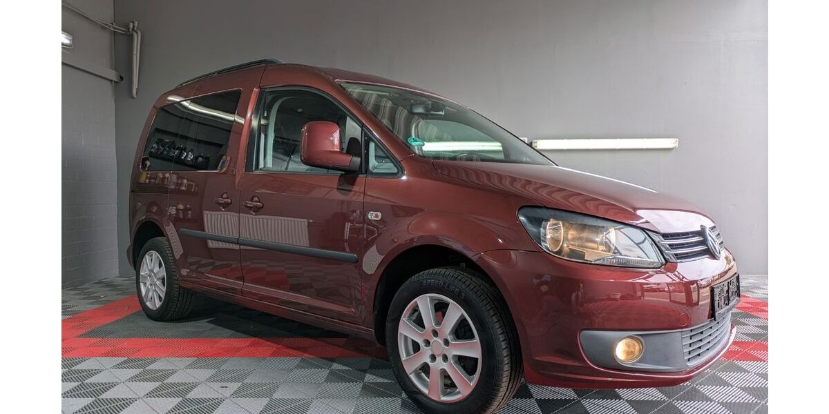 VW Caddy 156.286 km 9.999 &euro; Braunschweig 38112