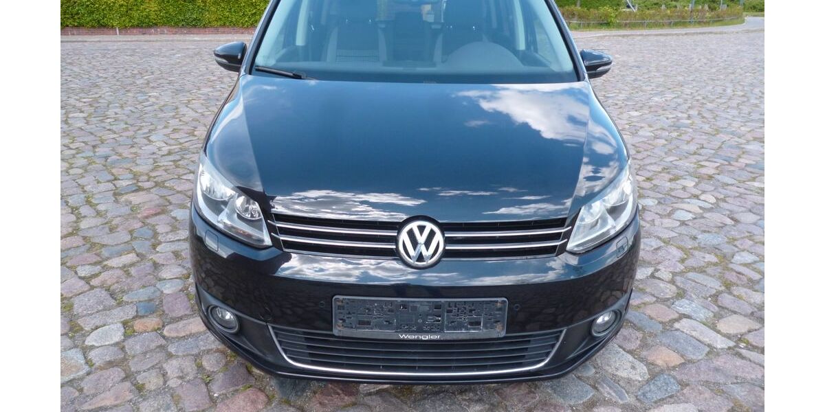 VW Touran 161.000 km 6.900 &euro; Demmin 17109