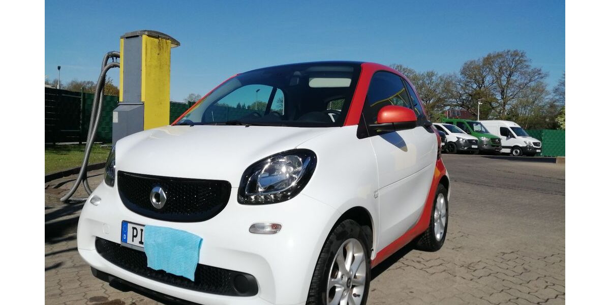 Smart ForTwo 39.612 km 14.300 &euro; Quickborn 25451