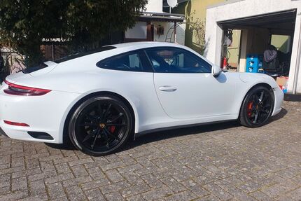 Porsche 991