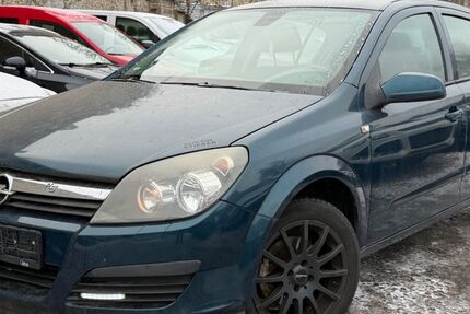 Opel Astra 118.000 km 1.950 &euro; Berlin 10245