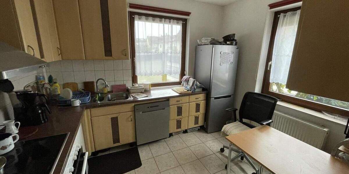 Mehrfamilienhaus, Wohnhaus Fellbach - 9 Zimmer, 236 m&sup2;, 795.000&euro; | Angebot:25781223
