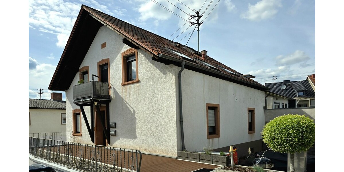Zweifamilienhaus in Schmelz Zentrum zum Kauf - Zweifamilienhaus Schmelz | Angebot:27098061
