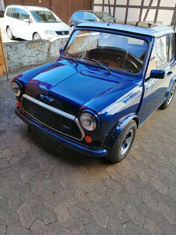 1300