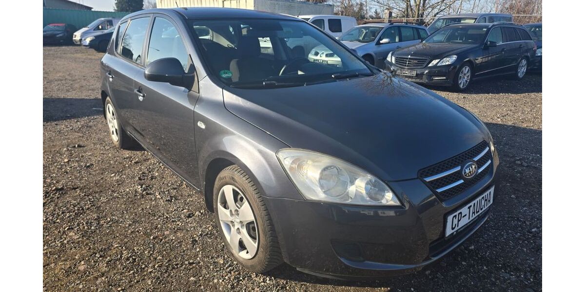 Kia ceed / Ceed 55.900 km 4.990 &euro; Taucha 04425