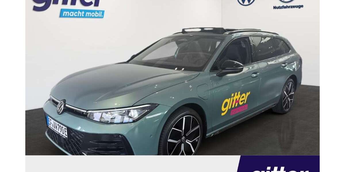 VW Passat Variant 4.400 km 73.950 € Erfurt 99098