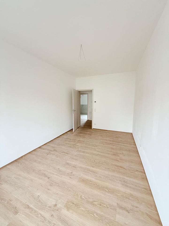 2 Zimmer Wohnung mit Balkon