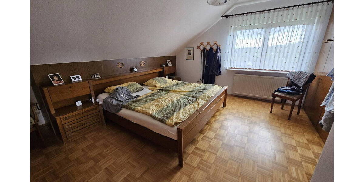 Einfamilienhaus Frielendorf-Großropperhausen Großropperhausen - 6 Zimmer, 190 m&sup2;, 350.000&euro; | Angebot:26795335