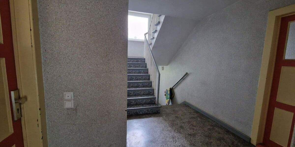 Zimmer Magdeburg Fermersleben - 3 Zimmer, 71 m&sup2;, 409&euro; | Angebot:25778550