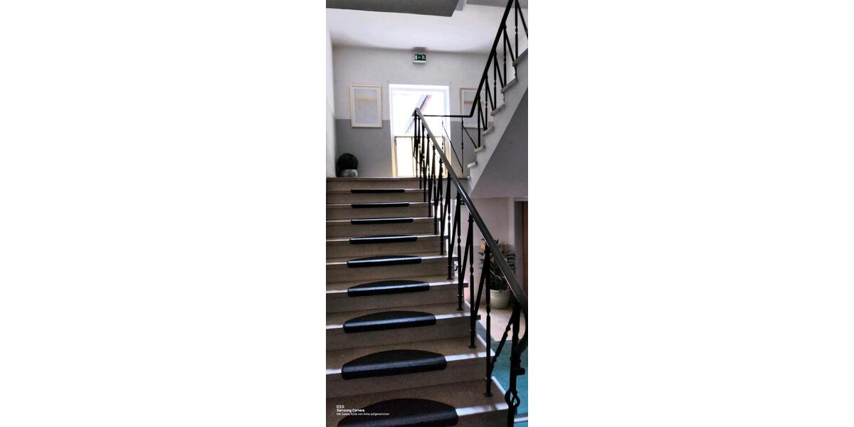 Etagenwohnung Dahn - 1 Zimmer, 33 m&sup2;, 300&euro; | Angebot:26399643