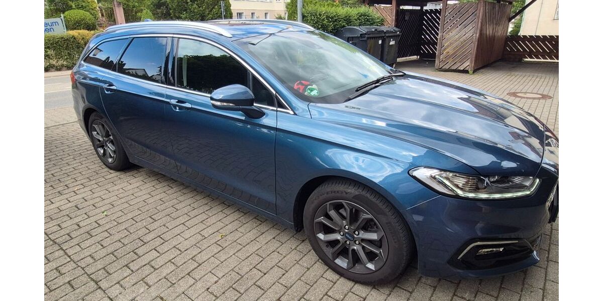 Ford Mondeo 90.000 km 18.999 &euro; aldingen 78554