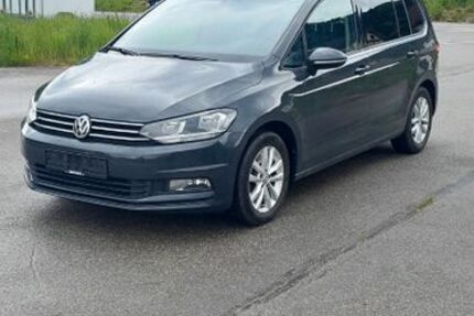 VW Touran 142.510 km 13.200 &euro; Oberaudorf 83080