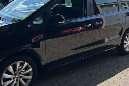 Seat Alhambra 142.500 km 14.999 &euro; Offenburg 77654