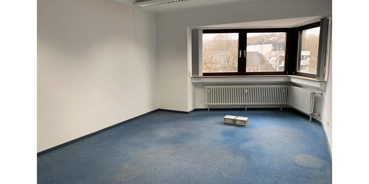 Eitorf-Zentrum: Büro- & Praxisflächen im Zentrum. zimmer