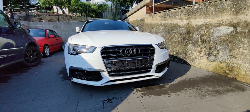 Audi A5 178.000 km 15.000 &euro; Warburg 34414