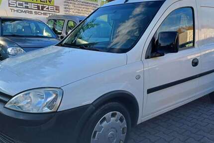 Opel Combo 167.000 km 3.490 € Priestewitz 01561