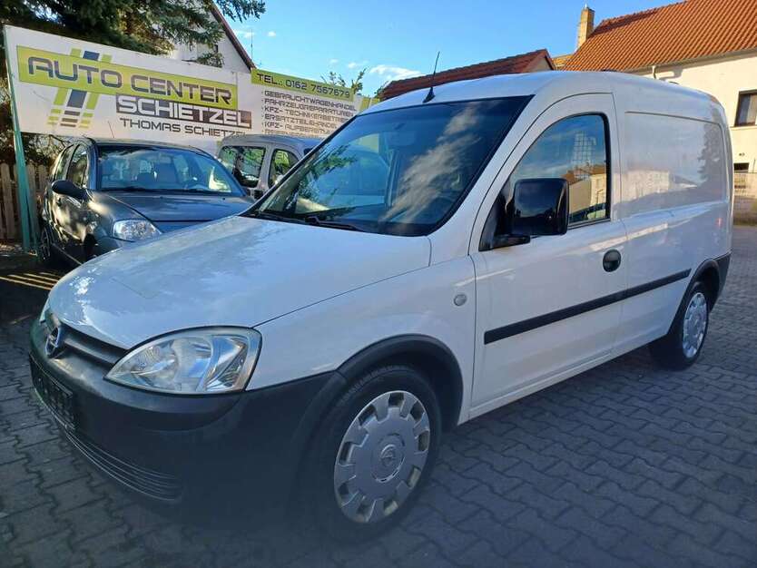 Opel Combo 167.000 km 3.490 € Priestewitz 01561
