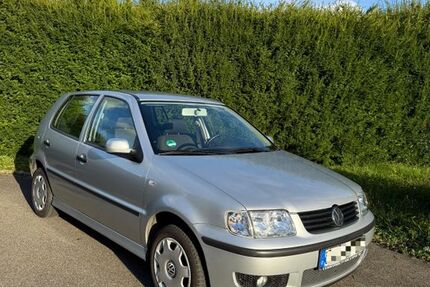 VW Polo 94.000 km 3.390 € Freiberg 71691