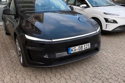 Tesla Model Y 14.000 km 55.000 &euro; Bad Kissingen 97688
