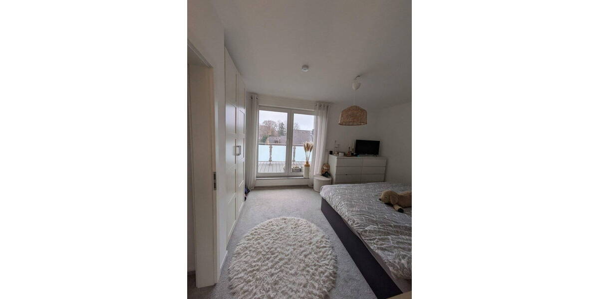 Reihenmittelhaus Quickborn - 4 Zimmer, 123 m&sup2;, 1.700&euro; | Angebot:26188528