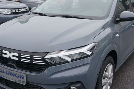 Dacia Sandero 26.030 km 13.980 &euro; Solingen 42651