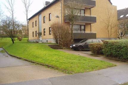 modernisierte 2-Zimmer-Dachgeschoßwohnung, Solitüder Straße 12, Flensburg