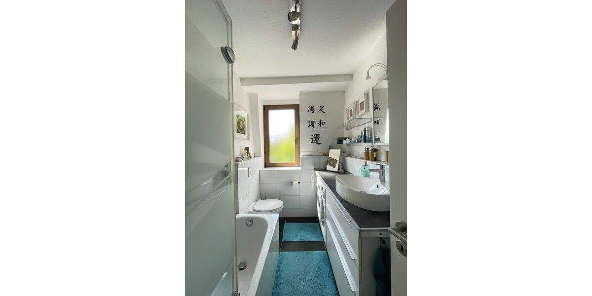 WOW!!! Traumhafte 3,5-Zimmer-Maisonette-Wohnung mit toller Ausstattung und Stellplatz in Nürnberg 3 zimmer