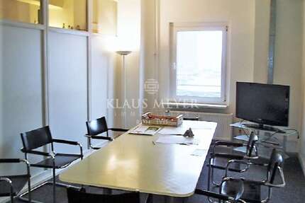 Büro in Hamburg 3.400 € 272 m²