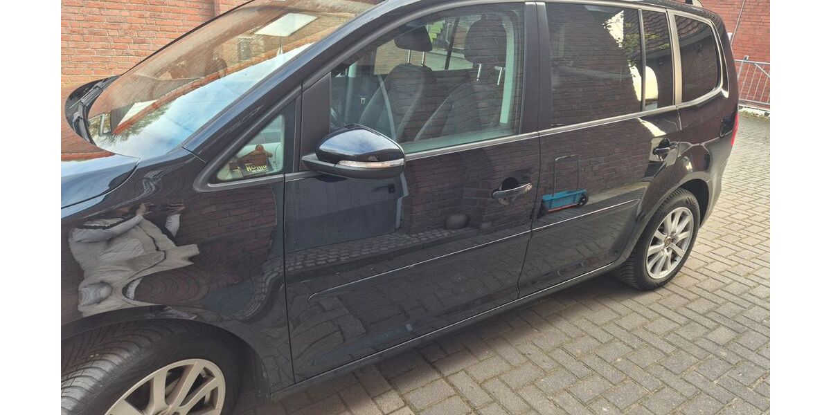 VW Touran 197.000 km 6.800 &euro; Telgte 48291