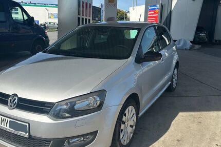 VW Polo 87.400 km 9.500 &euro; Frankfurt am Main 60439