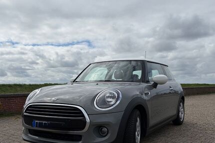 Mini Cooper 40.500 km 13.776 &euro; Emden 26723