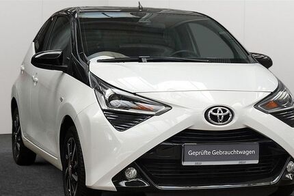 Toyota Aygo (X) 27.738 km 12.990 &euro; Rellingen 25462