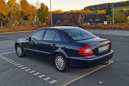 Mercedes-Benz E 240 96.500 km 5.400 &euro; Arzberg 95659