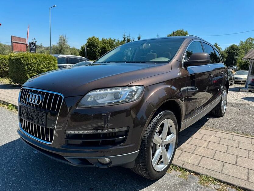 Q7
