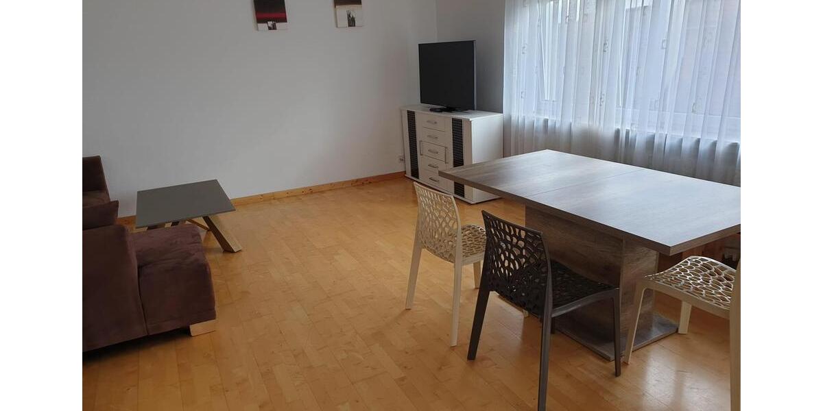 Etagenwohnung Bad Homburg vor der Höhe Gonzenheim - 3 Zimmer, 90 m&sup2;, 1.270&euro; | Angebot:26024710