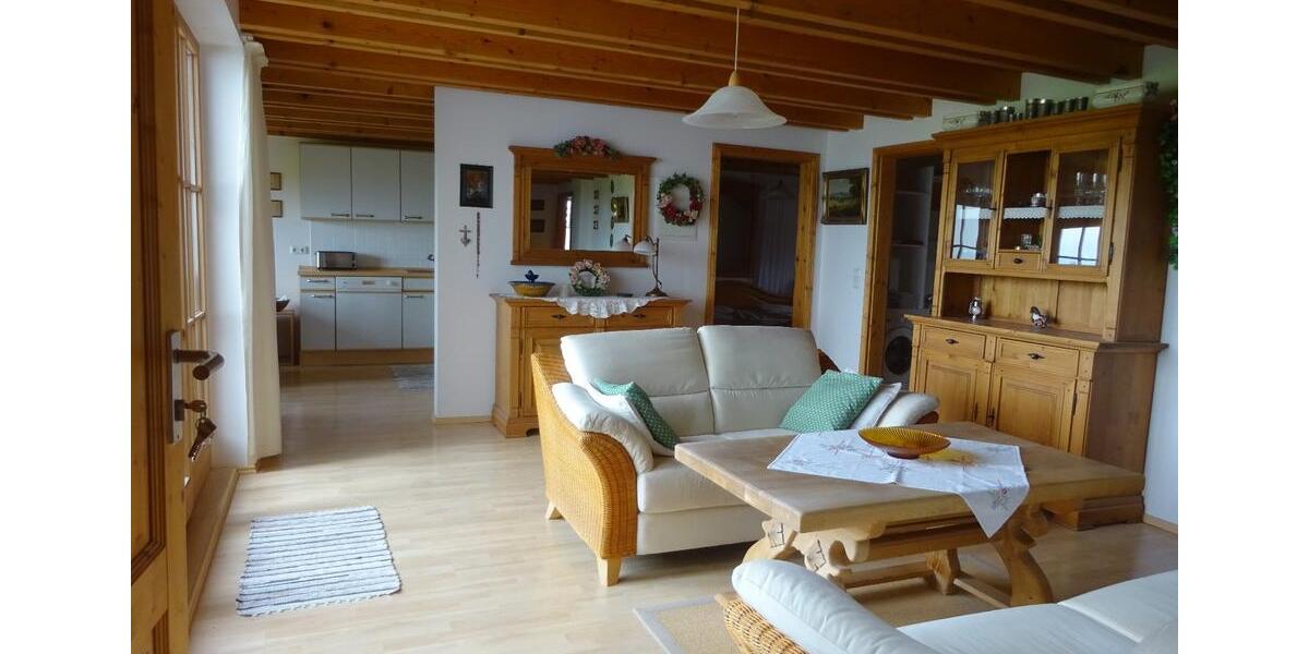 Freundliche helle 4-Zi.- Wohnung 2 km südlich von WasserburgInn 4 zimmer