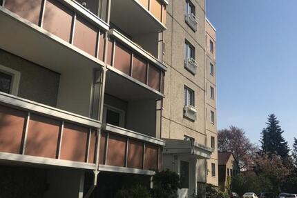 Schöne 3 Zimmer Wohnung im EG