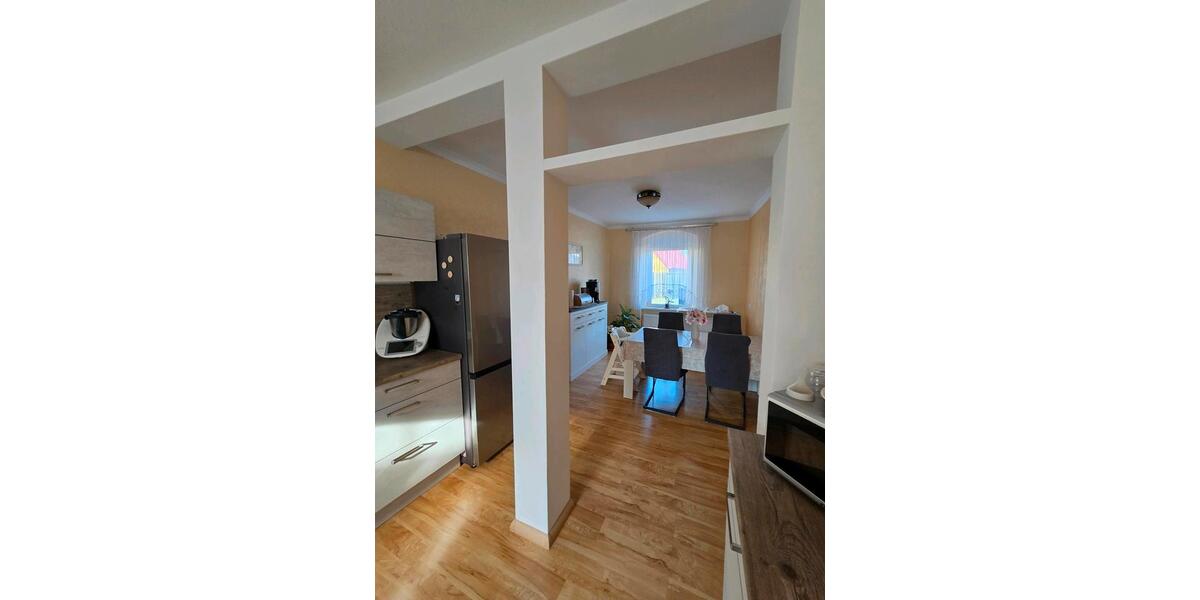 Reihenhaus Staßfurt Atzendorf - 8 Zimmer, 220 m&sup2;, 295.000&euro; | Angebot:27086391