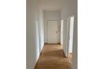 Großzügige 3-Zimmer mit Balkon, Wannenbad und Laminat in Bestlage!