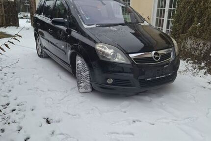 Opel Zafira 310.000 km 2.700 &euro; Bremen 28279